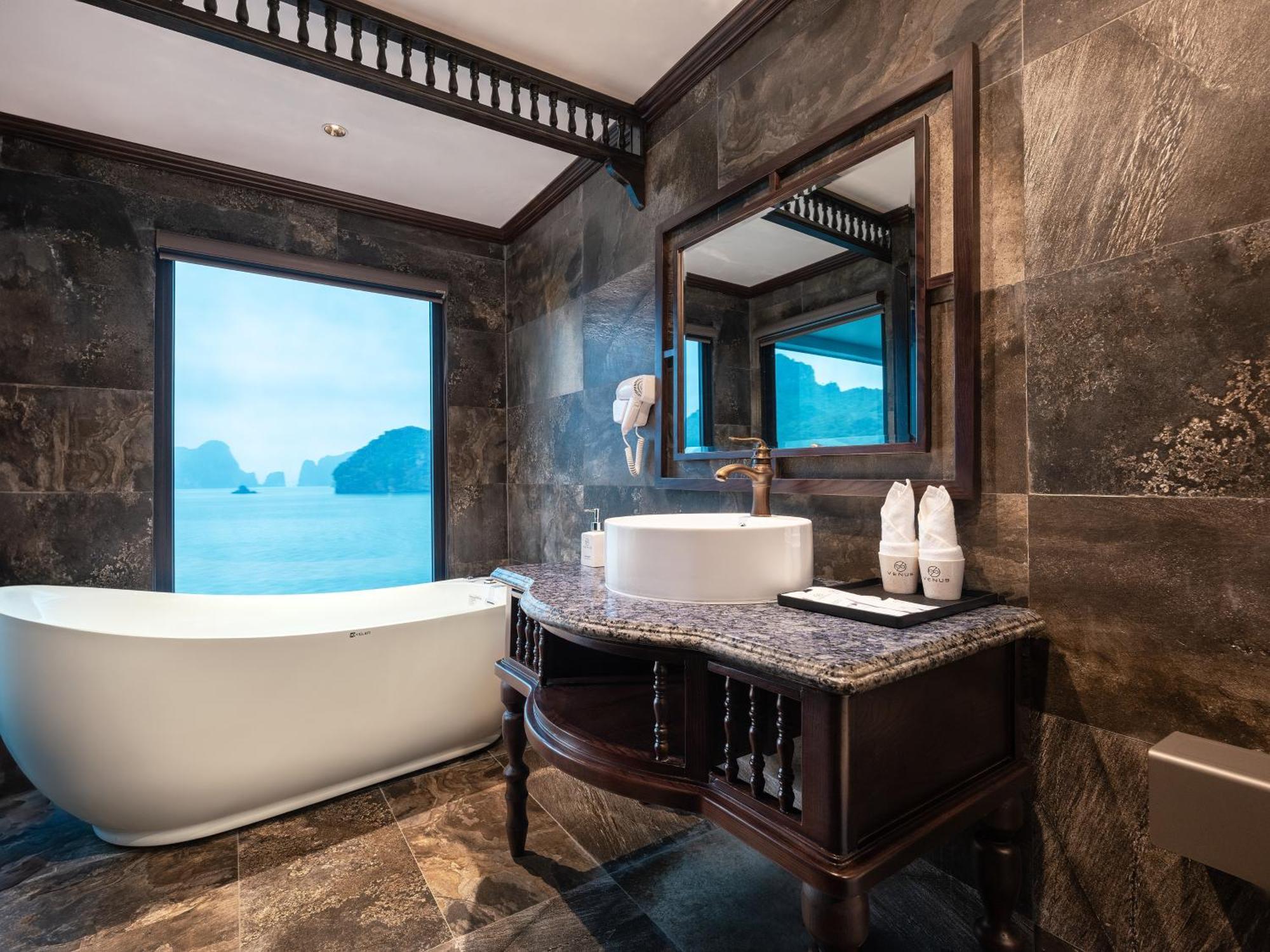Era Premium Cruises Halong Hotel Ha Long Buitenkant foto